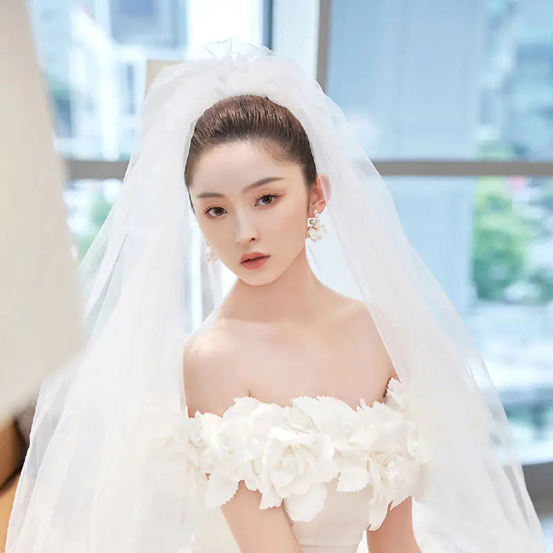 Sweet Bride Veil - Simple Elegant Wedding Accessory