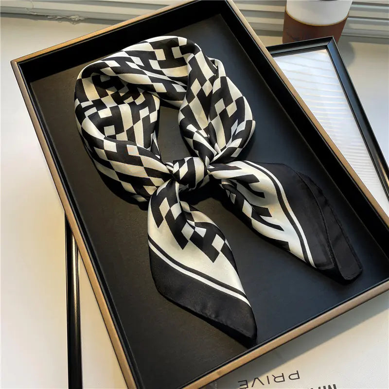 Luxury Floral Letter Scarf 70cm Silk for Professionals