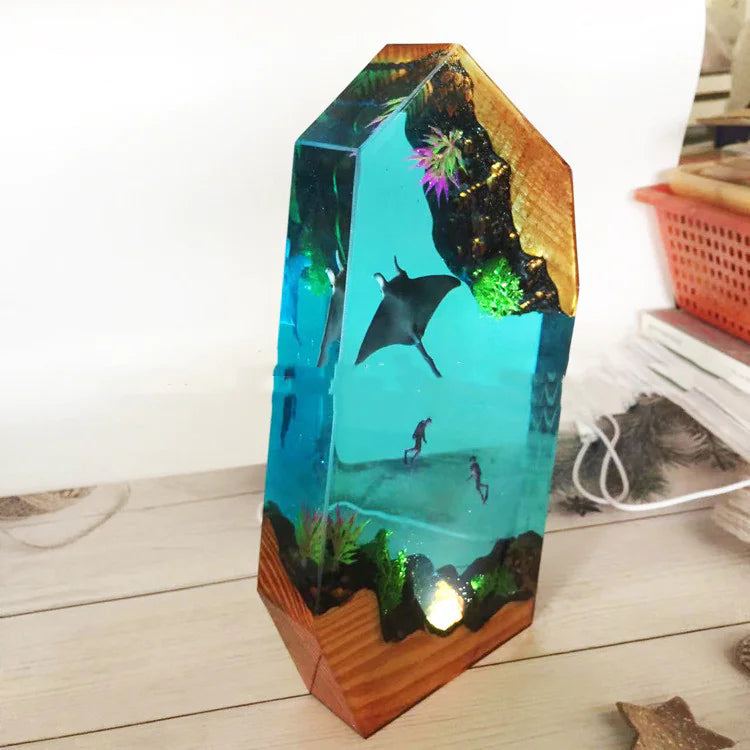 Marine Resin Table Lamp