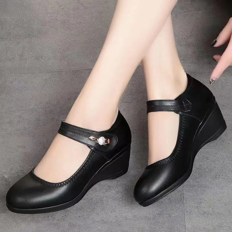 New Women's Leather Wedge Pumps for Spring Autumn 2024