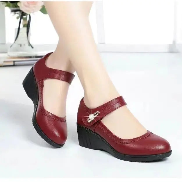 New Women's Leather Wedge Pumps for Spring Autumn 2024
