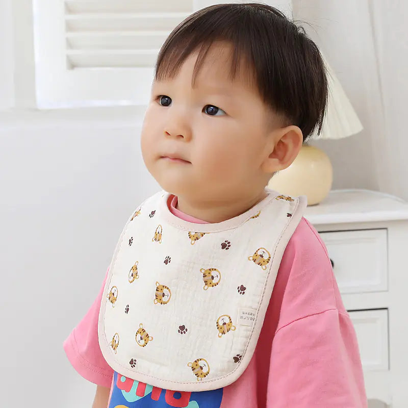 6-Layer Cotton Bib for Babies with U-Shape Design