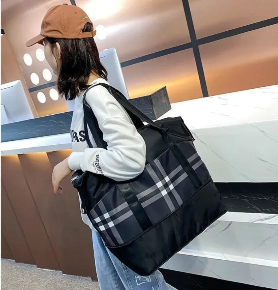 Large Capacity Waterproof Travel Tote