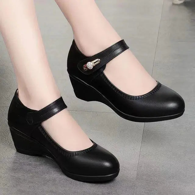New Women's Leather Wedge Pumps for Spring Autumn 2024