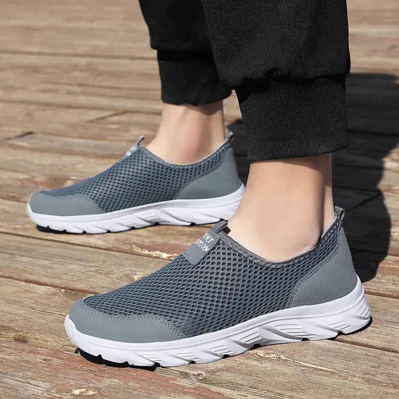 2023 Summer New Breathable Mesh Casual Sneakers