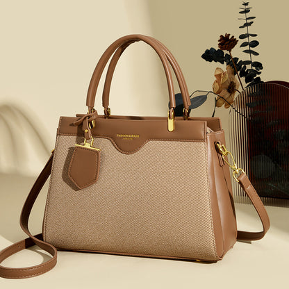 Handbags are versatile for women in autumn