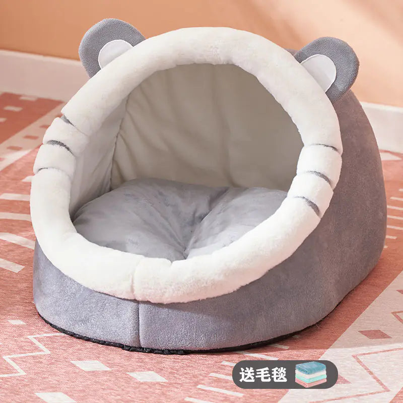 Winter-Ready Semi-Enclosed Cat Bed for All Seasons
