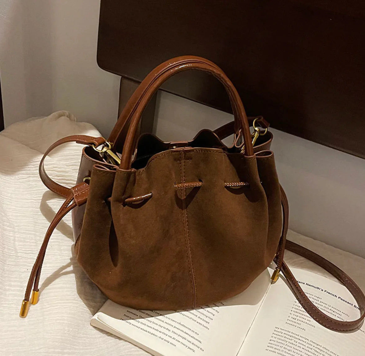 Minimalist PU Leather Crossbody Bag