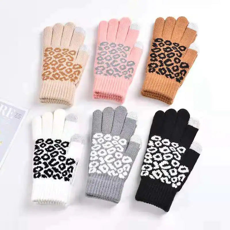Winter Thermal Touchscreen Knitted Gloves for Outdoor Use