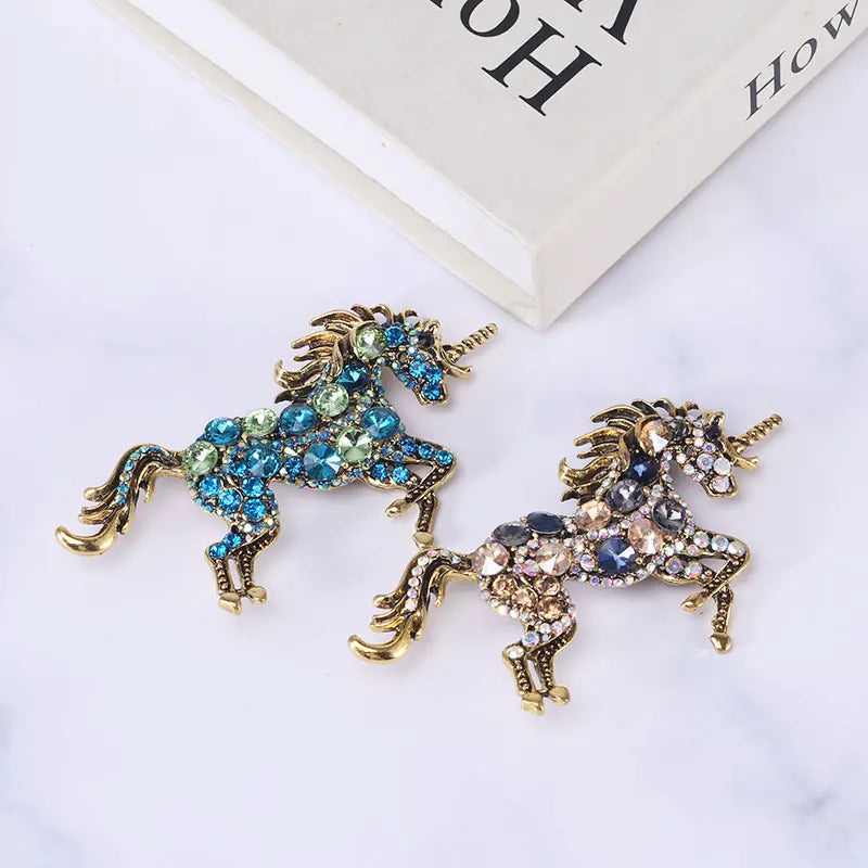 Stylish Korean Unicorn Brooch with Rhinestones (2 Colors)